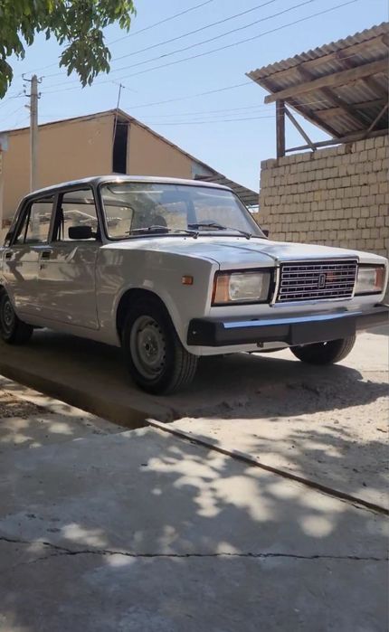 Vaz 2107 Sotiladi