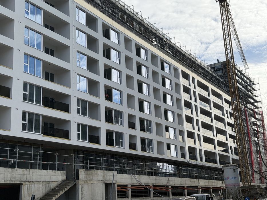 Penthouse in cart Gheorgheni langa Parc 58 M+16 M 2Terase