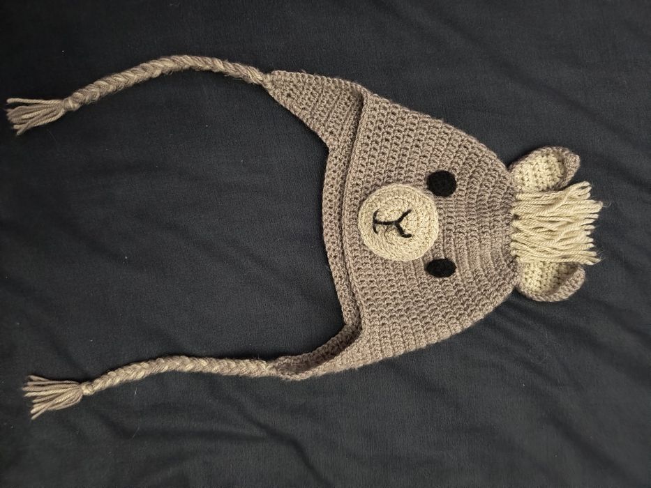 Шапка детска ръчна изработка