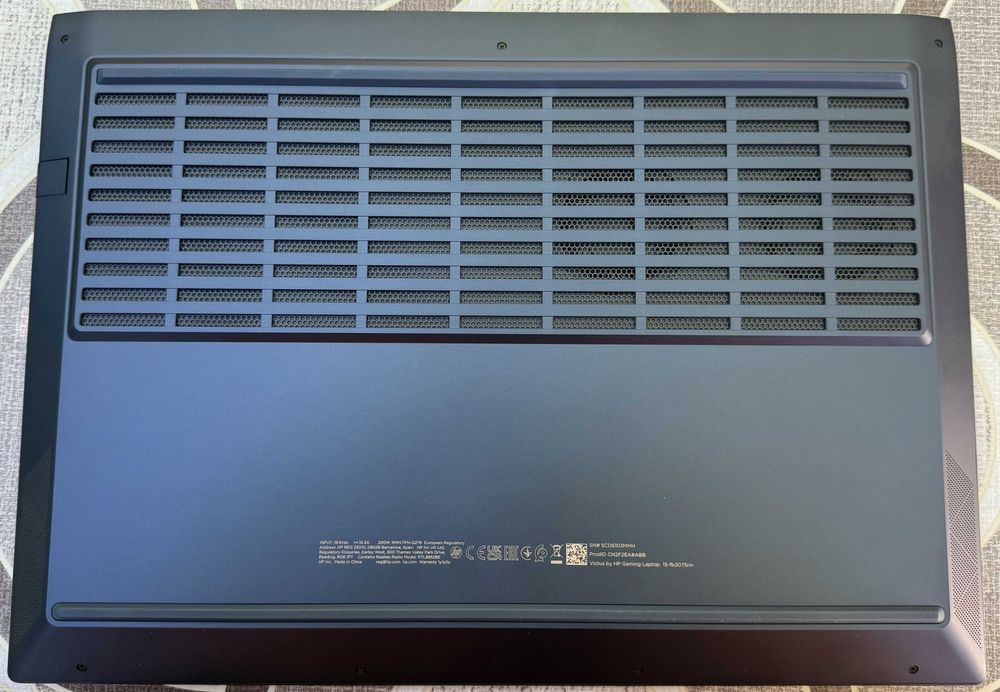 Laptop Gaming HP Victus 15 | Ryzen 5 (5GHz) | RTX 5050 8GB | 24GB RAM | 1TB SSD | NOU | Garanție 2 ani