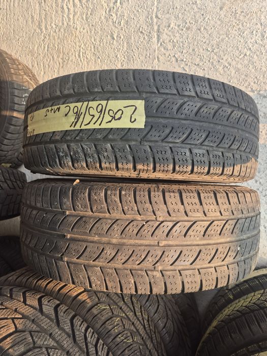 Vând cauciucuri 205/65/16 C M+S 2buc imp Germania