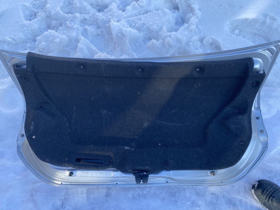 Запчасти на Тойота Королла