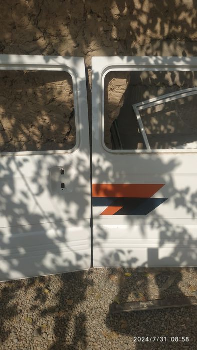 Damas eshiklar sotiladi radnoy kraska oq