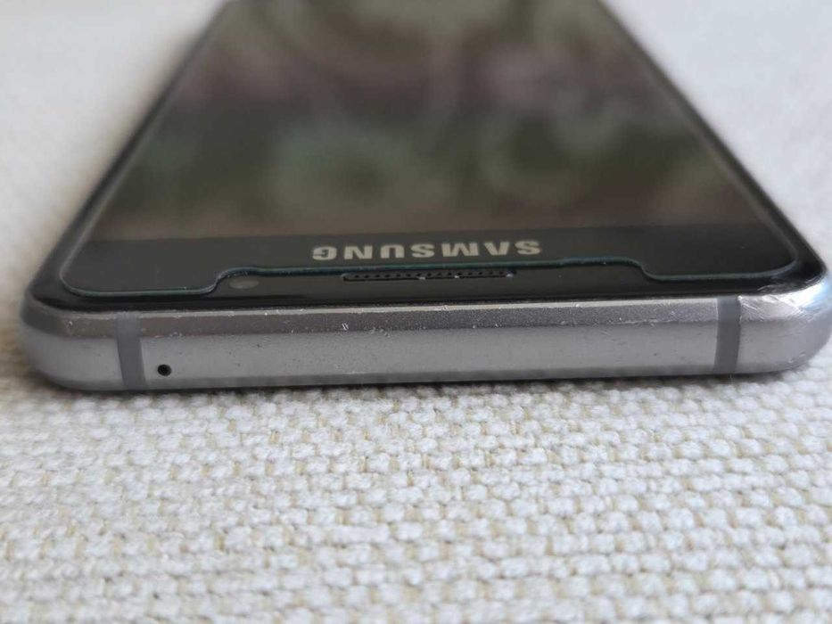 SAMSUNG GALAXY A3 (2016)