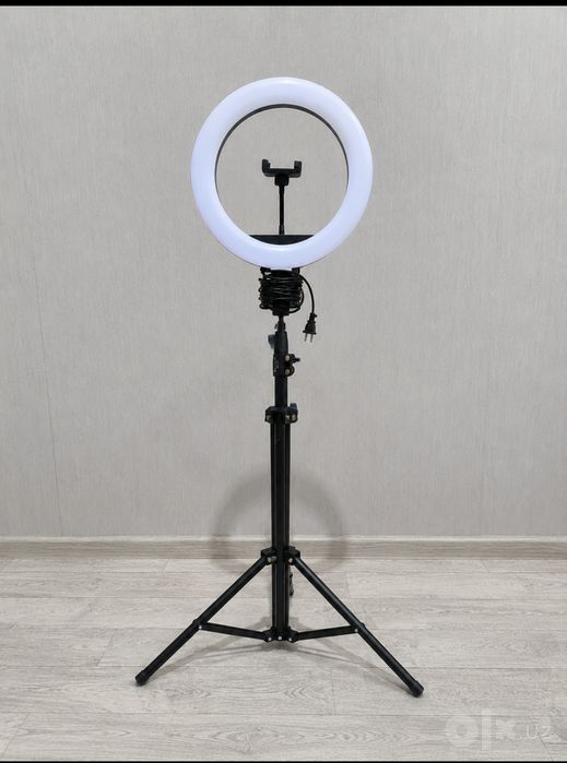 Кольцевая LED-лампа со стойкой Jmary MT-75