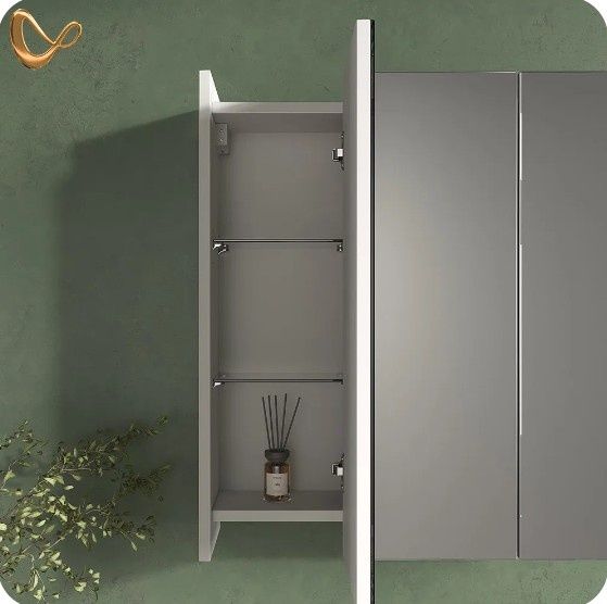 Огледален шкаф за баня Vicco 5526