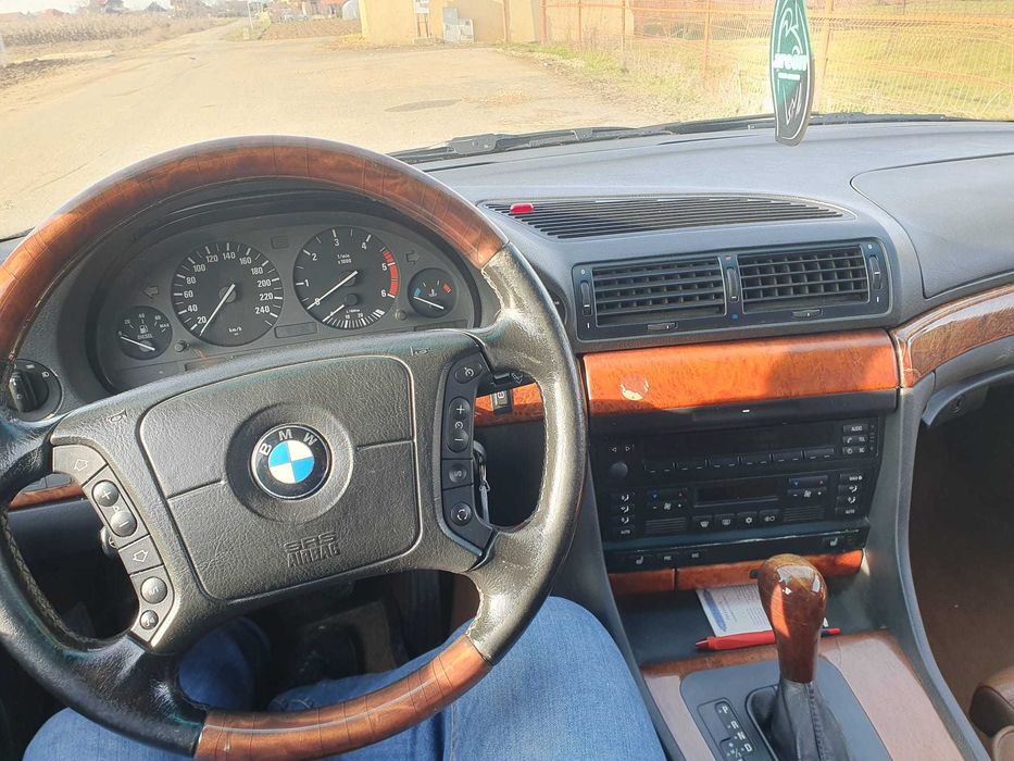 BMW Seria 7 2000 — imagine 5
