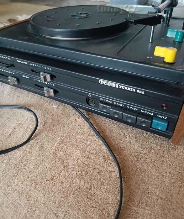 Стар грамофон DDR BRUNS Turkis 524 Работи