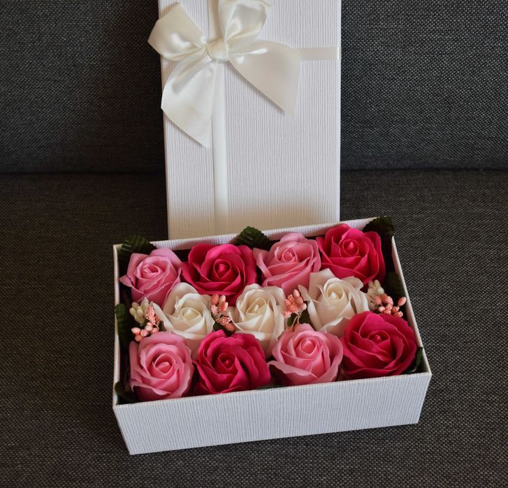 Букети от сапунени рози