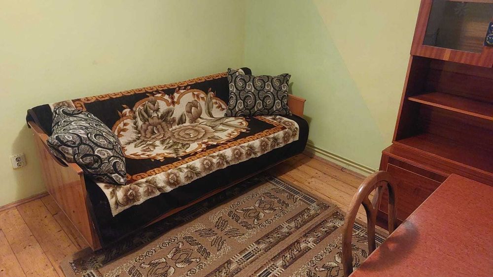 închiriez apartament 2 camere