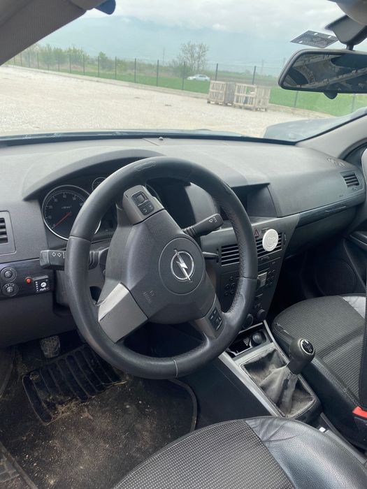 Опел астра 1.6  115 кс на части Opel Astra H
