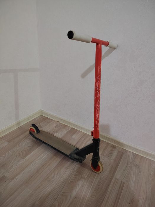 Продаю трюковой самокат