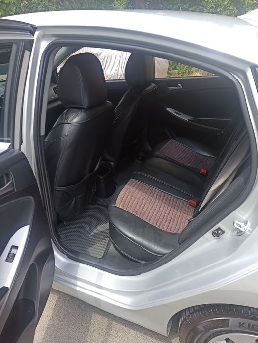 Продам хундай акцент 2015 года