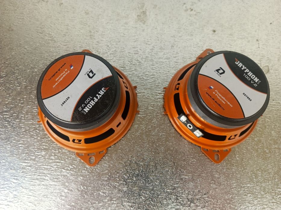 Продам динамики на авто