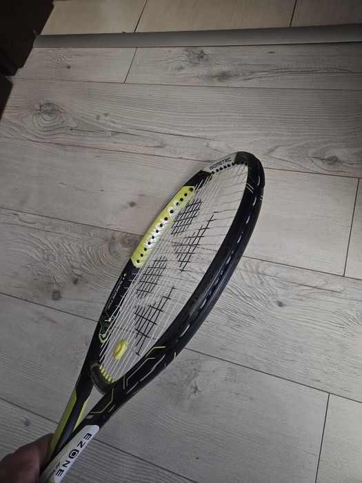 Rara Yonex Ezone Ai 100 Stare foarte buna