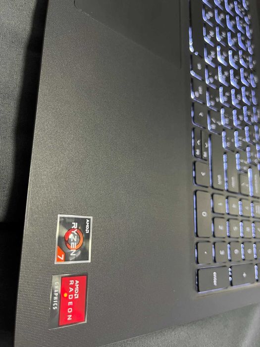 Лаптоп Dell Vostro 3515, AMD Ryzen™ 7 3700U, RAM 8GB, 512GB SSD