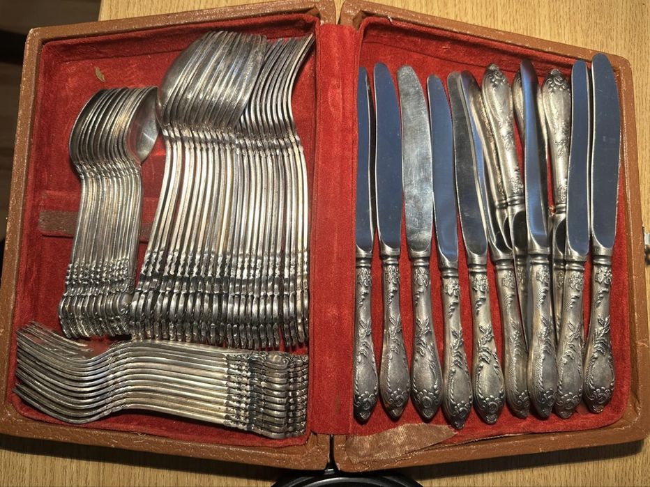 Посребрен, проба 925, комплект за прибори за 12 души