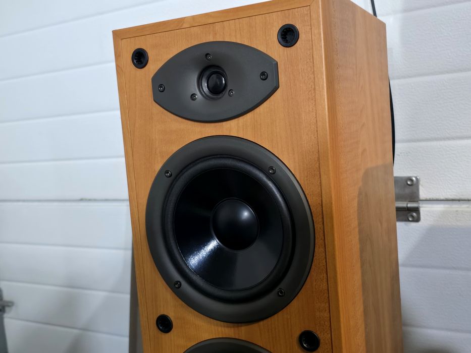 Boxe de podea YAMAHA NS-45E, 80-240w ,6 ohm, hifi audio