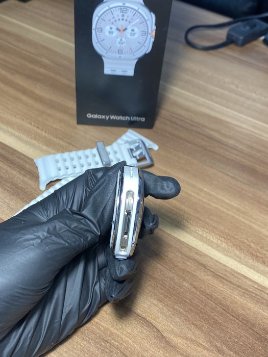 Galaxy Watch Ultra / 47 mm / White