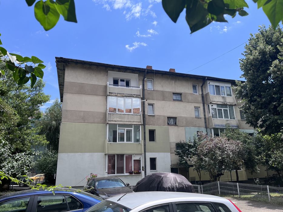 Apartament 2 camere Etaj 3 Valenii de Munte