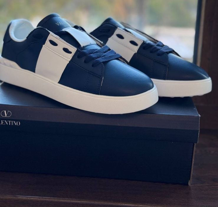 Продажа мужской стильной обуви Valentino 40-45
