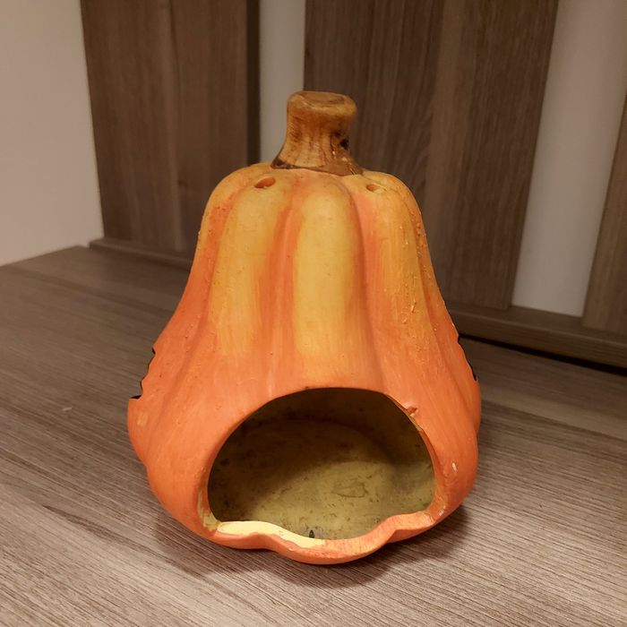 Ваза нестандартна форма,фенер тиква