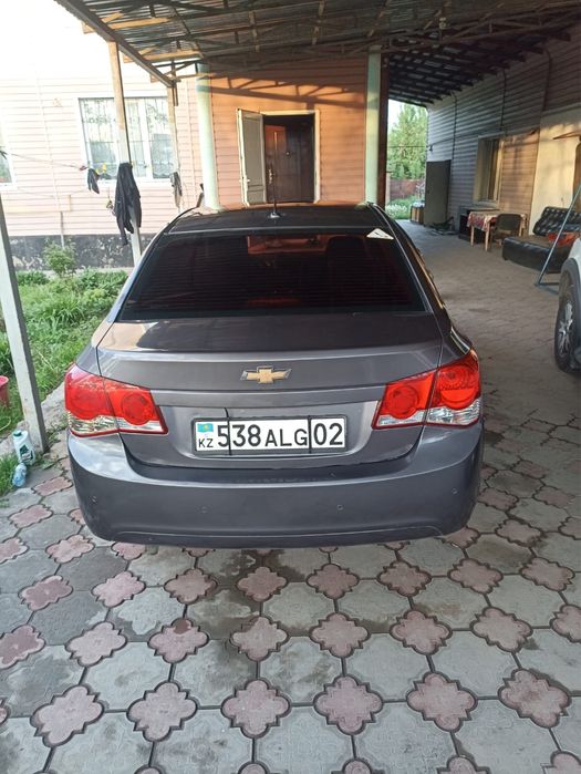 Chevrolet Cruze 2013 года