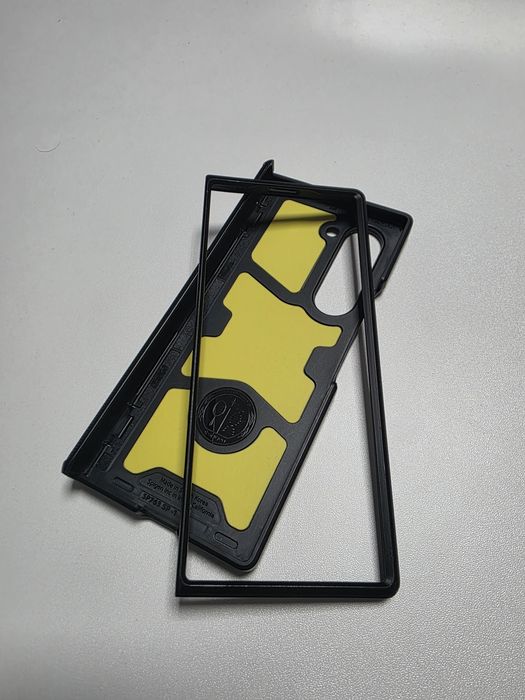 Калъф за Samsung Galaxy Z Fold 6 - Spigen Slim Armor Pro