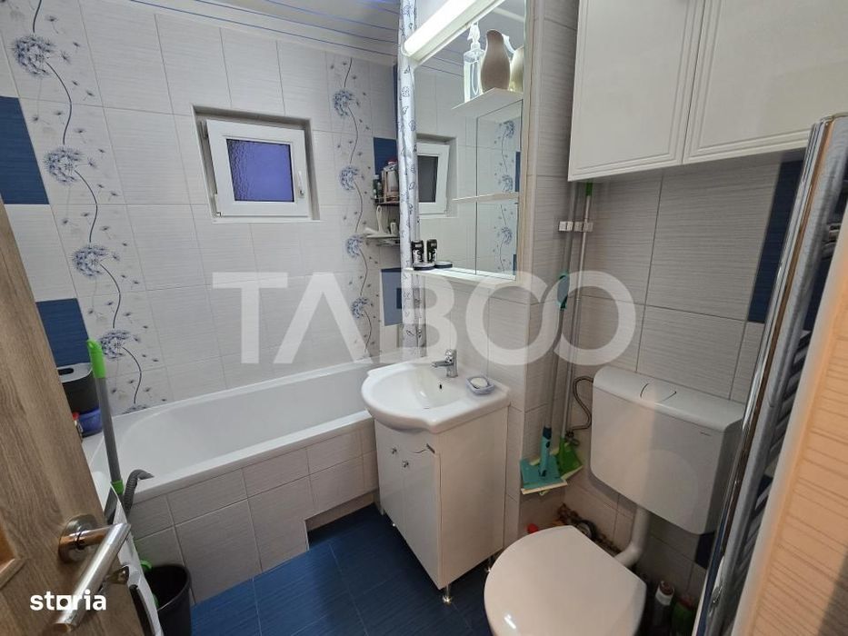 Apartament 2 camere decomandat balcon pivnita Terezian Sibiu