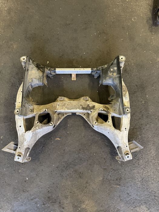 Преден мост за BMW F10 F11