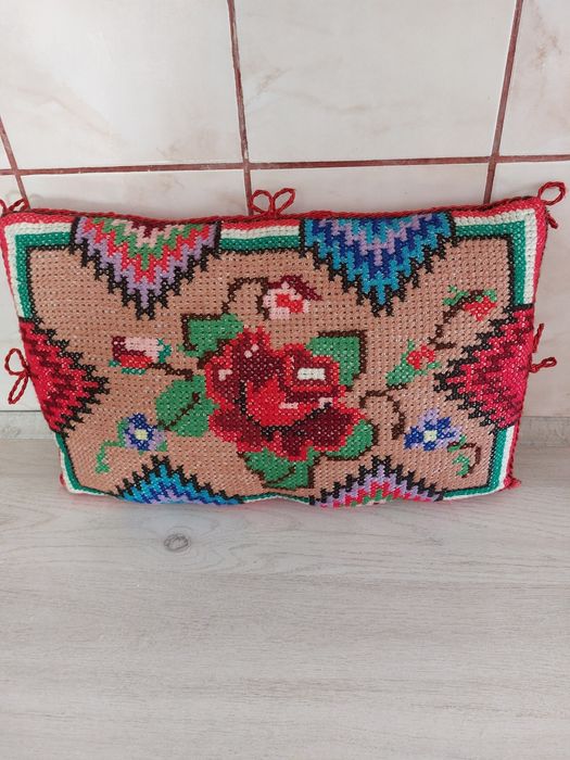 Perne cusute traditional
