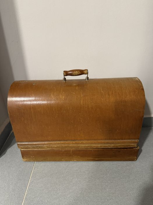 Швейная машина в рабочем состоянии