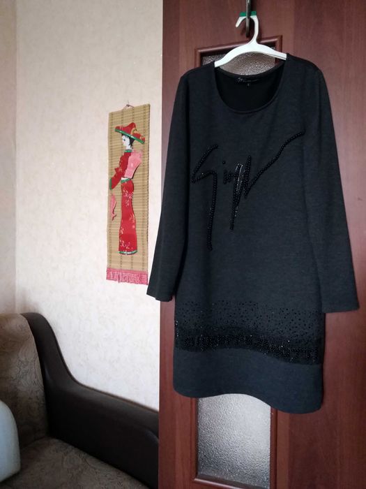 Нарядные платья.