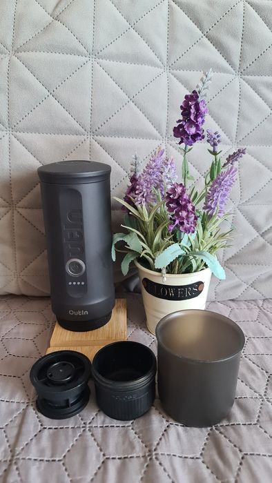 Outin Nano преносима кафемашина