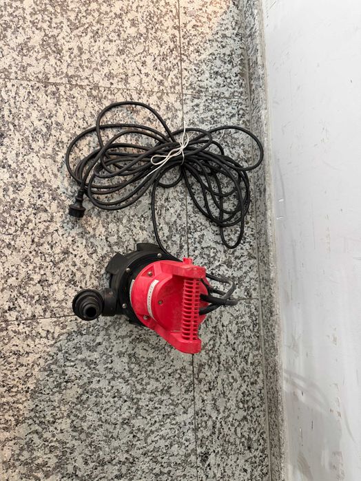 Помпа водна потоп. 1300W 2 max 417L/min 11m