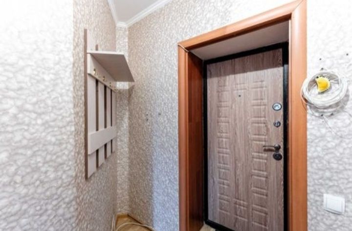 Продам 1ком на лесной поляне