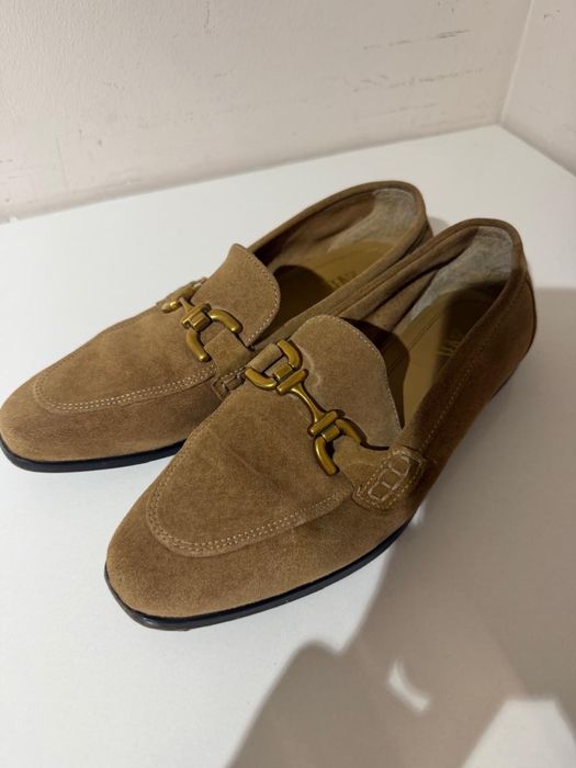 Лоферы Zara с золотыц элементом