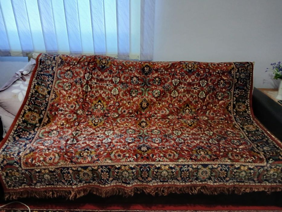 Carpete si coverturi persane originale
