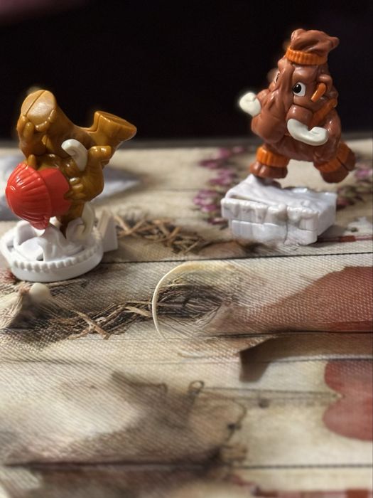 Kinder Surprise Maxi