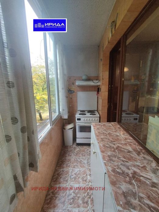 Продава се Двустаен апартамент в София, Свобода - 58 кв.м за 1964 €/кв.м - Снимка #2