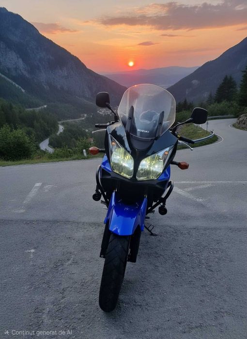 Motocicleta Suzuki V-Strom DL650 A2 • 32.300 km • Primul proprietar • Echipată Touring
