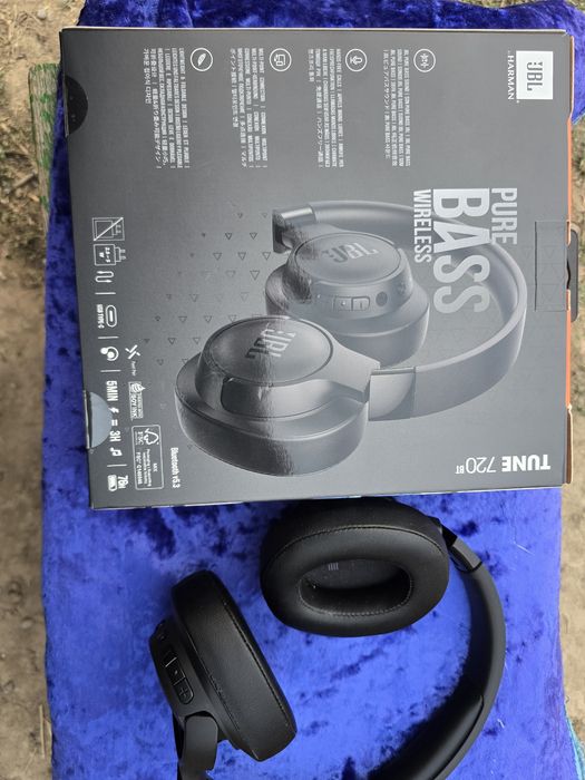 Продам наушник JBL Tune 720BT черный