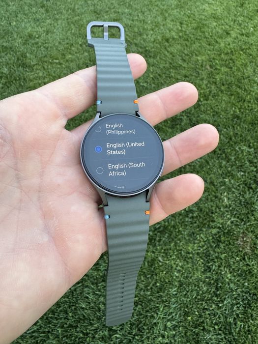 Samsung Galaxy Watch7 44mm model SM-L310 ORIGINAL folosit cateva saptamani impecabil ca NOU culoare verde - include cablu de incarcare