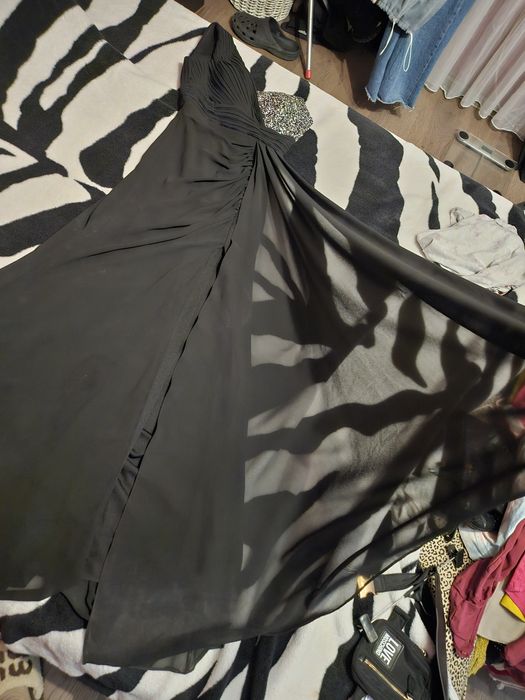 Дълга официална рокля