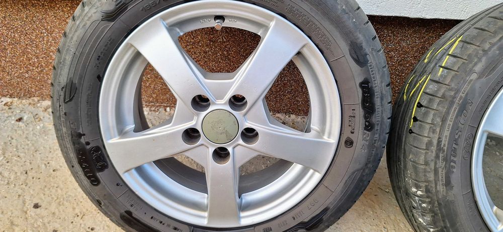 Jante aliaj Skoda Fabia2/Polo/Seat Ibiza 5x100-14"- 5½Jx14H2 +anvelope Dunlop Sport Bluresponse 185/60R14 82H DOT2024+21 Prezoane M14 F1,5 25MM CONICE