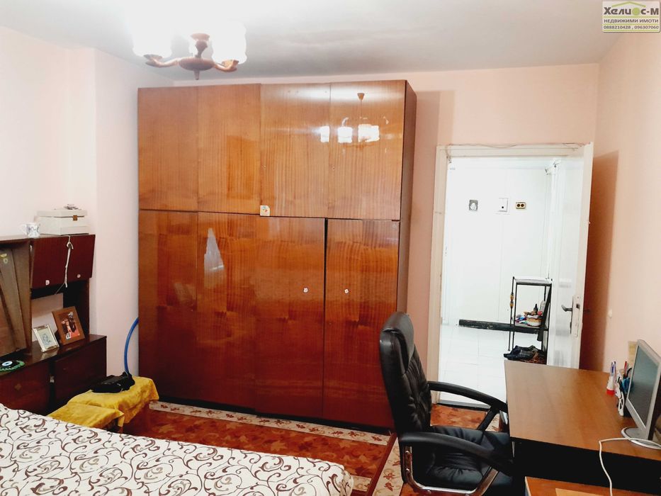 Продава се Тристаен апартамент в Монтана, Идеален център - 88 кв.м за 1272 €/кв.м - Снимка #11