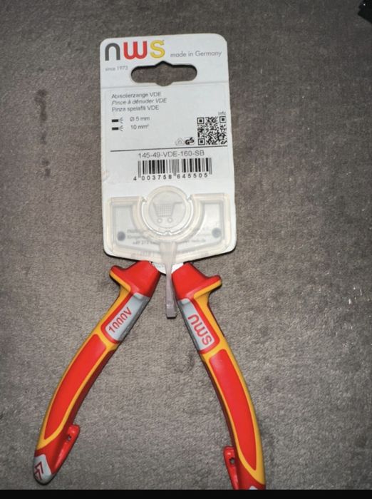 Clesti diverse modele! La super pret