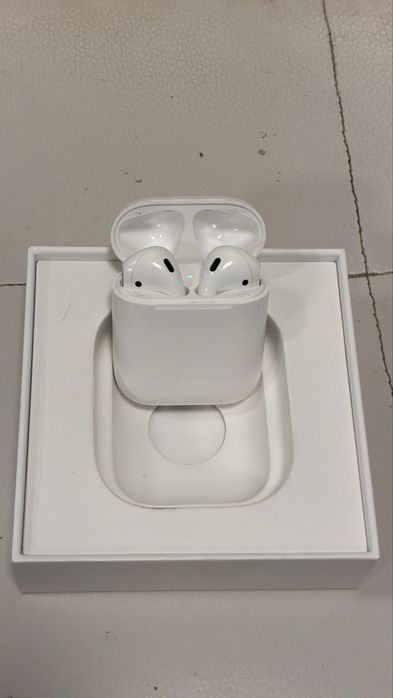 Слушалки Airpods 2
