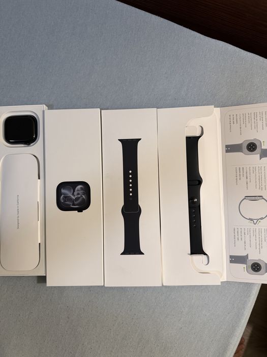 Apple Watch Series 11 46mm Jet Black