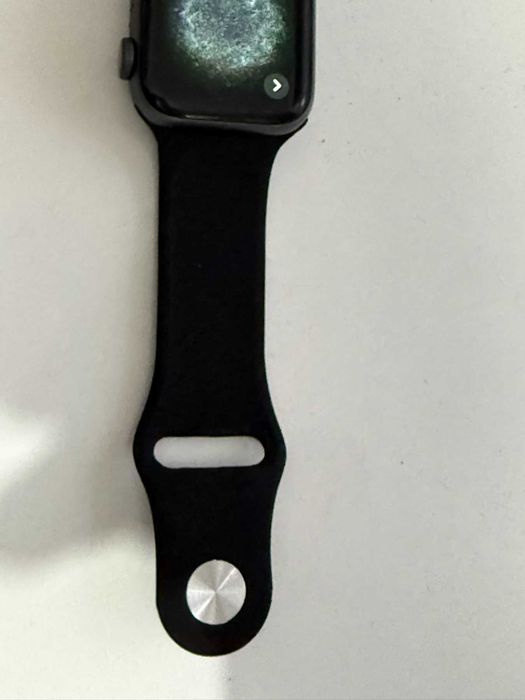 Apple Watch Часовник Series 5 40mm Алуминиев Space black - оригинален